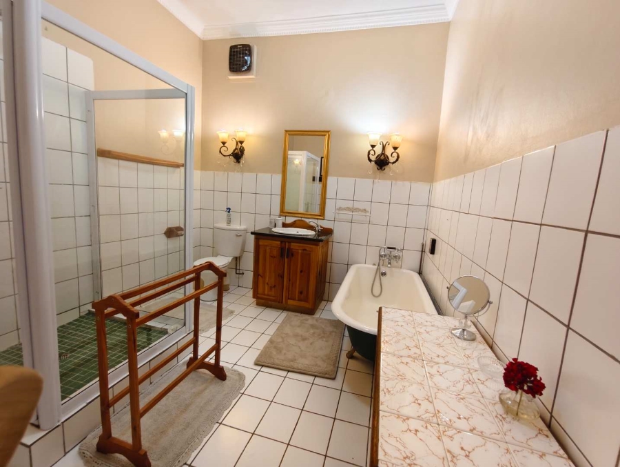 6 Bedroom Property for Sale in Quaggafontein Free State